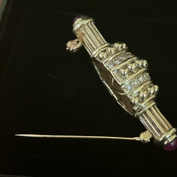 Vintage 14kt yellow gold diamond and ruby pin - Picture 8 of 10